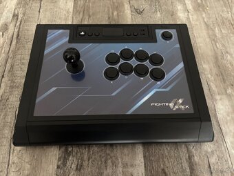 Arkádový ovladač HORI FIGHT STICK - 2