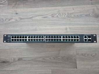 Cisco SG200-50 50-port Gigabit Smart Switch - 2