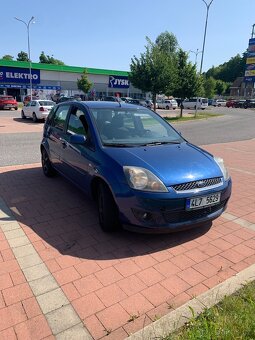 Ford fiesta 116000 najeto - 2