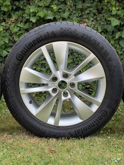 Škoda Triton s pneu Continental PremiumContact 7 235/55 R18 - 2
