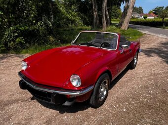 Triumph Spitfire 1500 – Kabriolet s duší gentlemana - 2