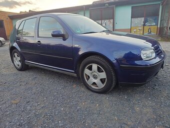 VW Golf IV - 2