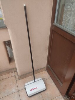 Zametač Chiron - kovová konstrukce - 2