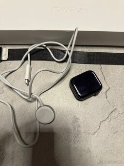 Apple Watch Series 8 45mm - 2