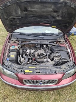 Volvo v70 5D na ND - 2