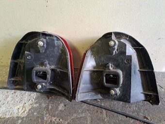Zadní světla na Renault Twingo - 2