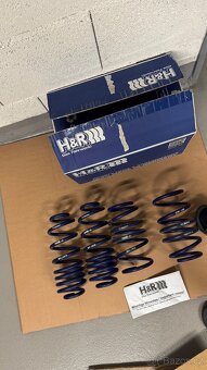 H&R pružiny pro Octavia 4 NX, 4WD, Golf 8 R Variant, ... - 2