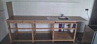 Pracovní deska s dřezem (280x63x2,8 cm) - 2