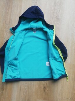 softshellová bunda QUECHUA vel.5-6 let - 2