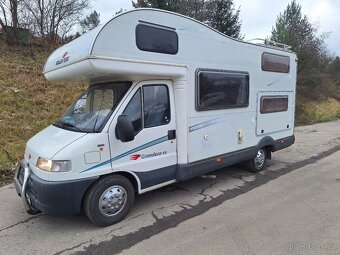 Obytny automobil - 2