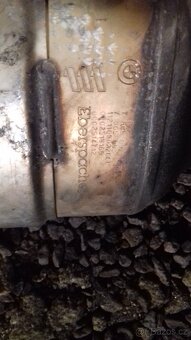 BMW X3 E83 2.0d 130kW N47D20A xDrive filtr pevných částic - 2