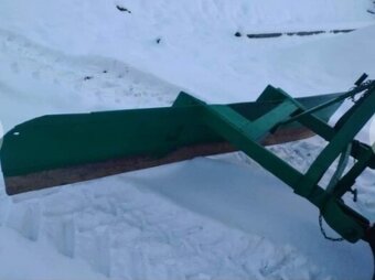 Predám snežný pluh - 2