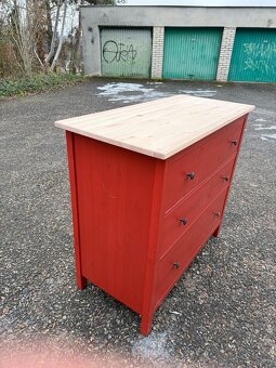 Komoda IKEA Hemnes se 3 zásuvkami - červená - 2