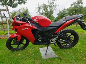 Honda CBR 125r - 2