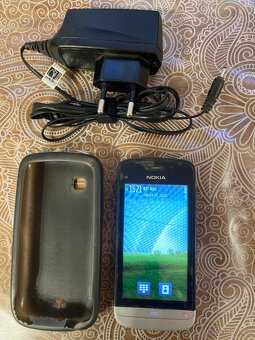 Nokia C5 - 2
