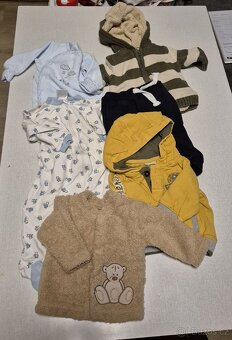 Pytel oblečení pro mimino - 2