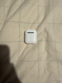 Apple AirPods case - 2