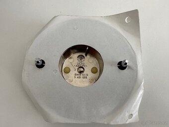 Znak BMW X3 e83 originální - uloženka - 2