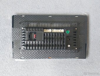 9" Android autorádio 2+32GB - Wifi, GPS, Bluetooth - 2