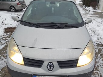 Renault Grand Scenic 1.9 DCI - 2