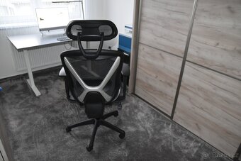 ERGONOMICKÁ KANCELÁŘSKÁ ŽIDLE - 2