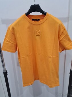 LOUIS VUITTON  TRIKO 10 - 2