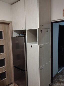 Prodám kuchyňskou linku se spotřebiči - 2