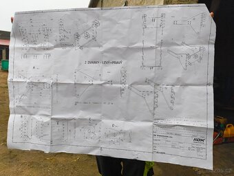 Přední ramena na traktor-Svarky - 2