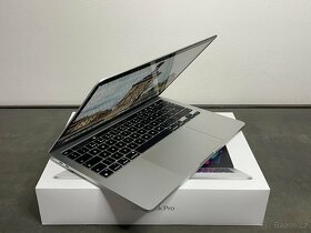 MacBook Pro 13" 2020 M1 256GB / 8GB / Silver - 2