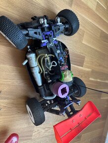 RC Enigma 1:8 - 2