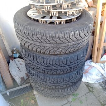 Zimní kola+pl.disky+poklice VW,R15/5x112 - 2
