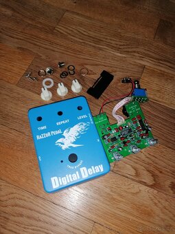 Razzor digital delay - 2