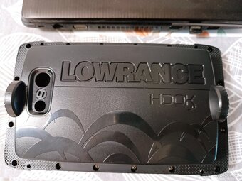 LOWRANCE HOOK REVEAL 7 Triple shot - 2