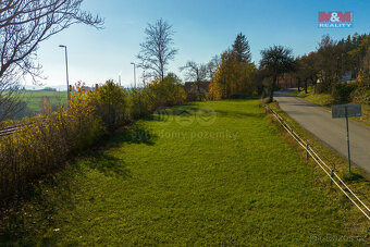 Prodej pozemku, 1642 m², Zlatá Koruna - 2