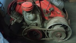 Tatra 603 motor - 2