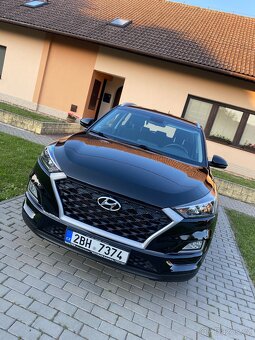 Hyundai Tucson - 2