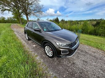 Prodám VW T-Roc 1,5 tsi 110 kW SPORTLAIN - 2