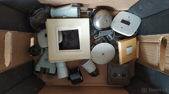 Elektroinstalační materiál - 2