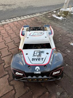 Losi 5ive-T - 2