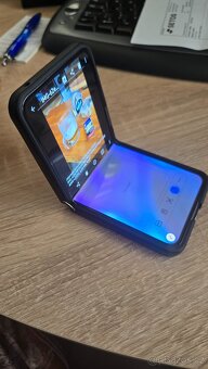 Samsung Z Flip 5 5G Graphite 512gb - 2