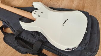 Elektrická kytara Ibanez GRGM21-WH Bílá 3/4“ pouzdro Ibanez - 2