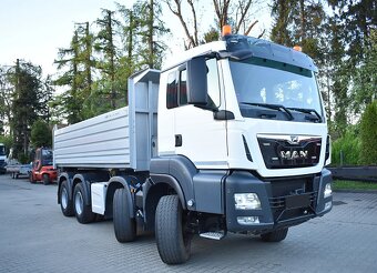 MAN TGS 35.500 8x4 - třístranný sklápěč + Bordmatik+ závěs - 2