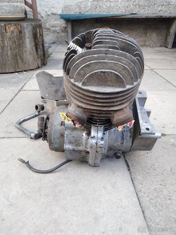 Motor skutr - 2