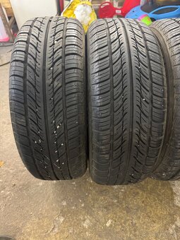 185/60R14 - 2