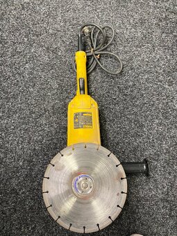DeWalt DWE492s - 2