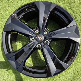 1ks nový alu disk Seat ATECA CUPRA 19" 5x112 - 2