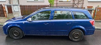 Opel Astra (Station Wagon 1.6 16V) LPG - 2
