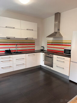 Pronájem bytu 3+1 s lodžií, 82 m2, Ostrava-Zábřeh - 2