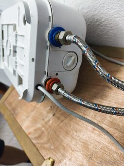 Ohřívač vody Ariston 5L - 2