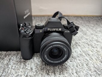 FujiFilm X-S10 + 15-45mm Fujinon XC kompletní - 2